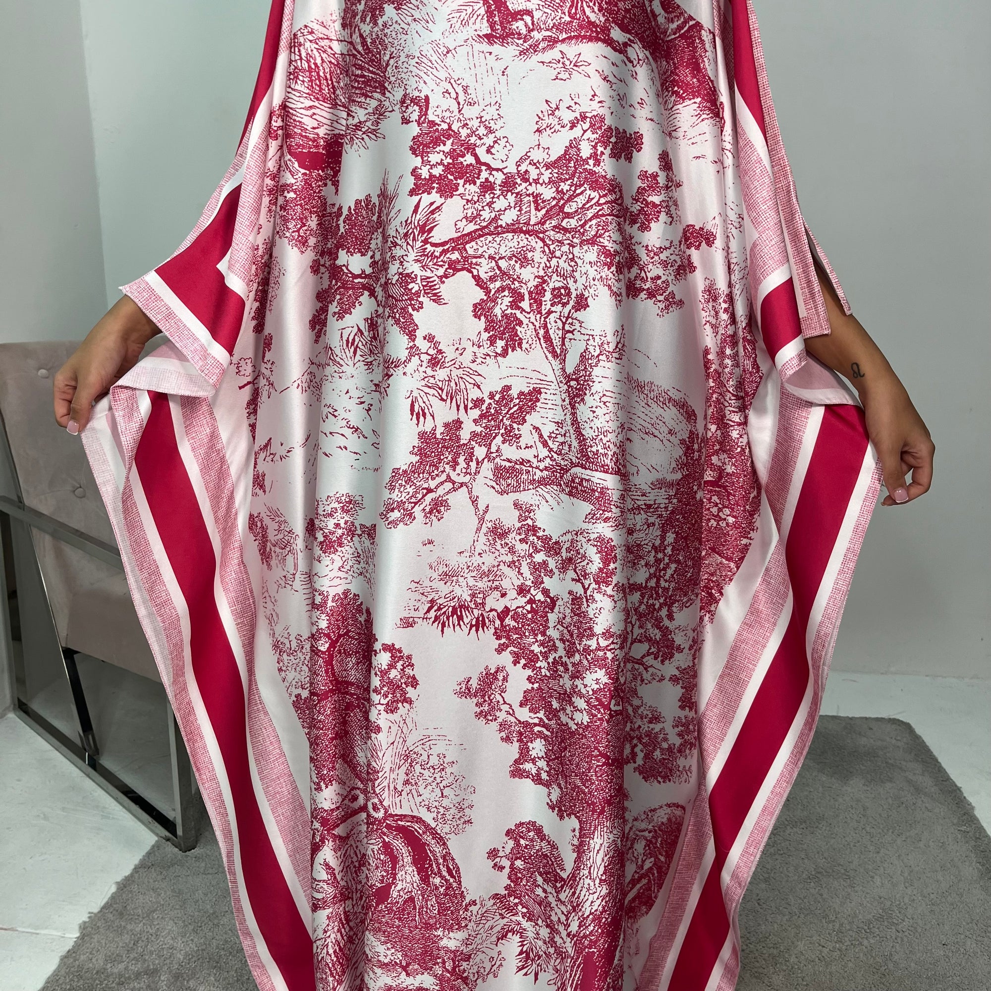 Saniyah Fuschia Floral Slit Sleeve Kaftan Dress