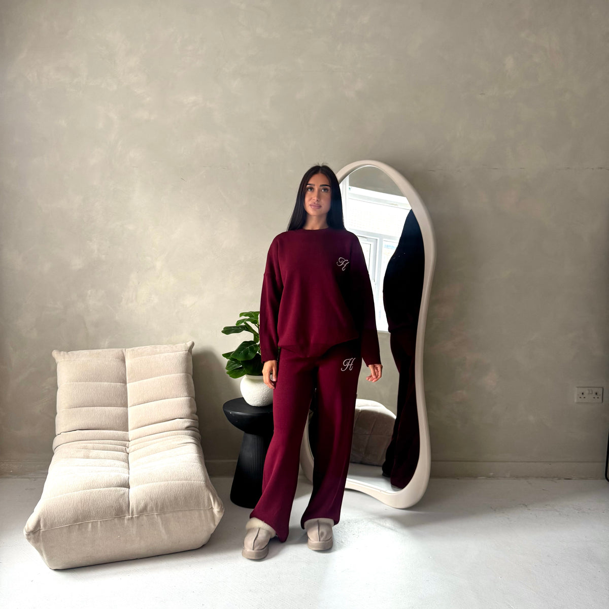 Lili Wine 'H' Logo Embroidery Loungewear Comfy Set