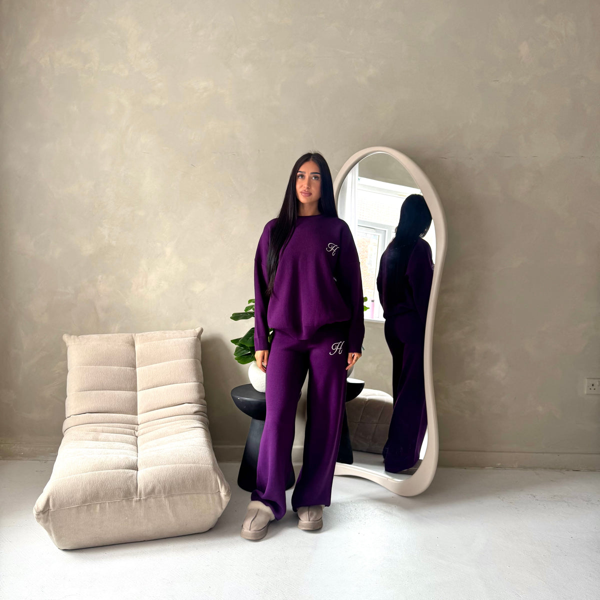 Lili Plum 'H' Logo Embroidery Loungewear Comfy Set