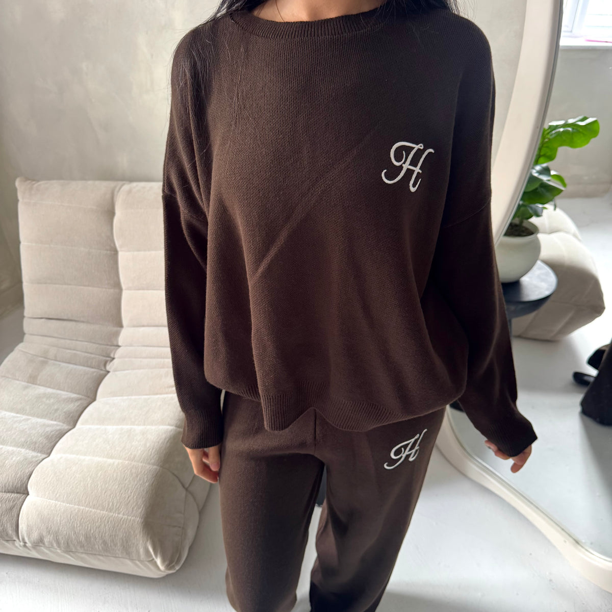 Lili Brown 'H' Logo Embroidery Loungewear Comfy Set