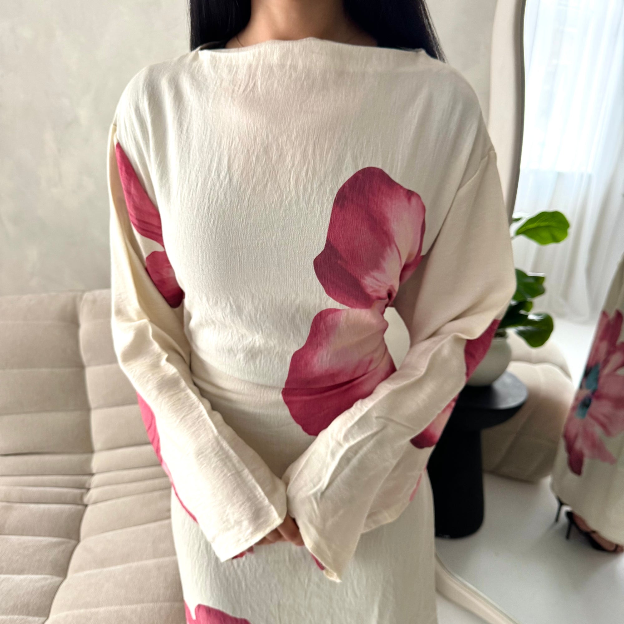Tili Pink Modest Linen Floral Summer Tie Back Dress
