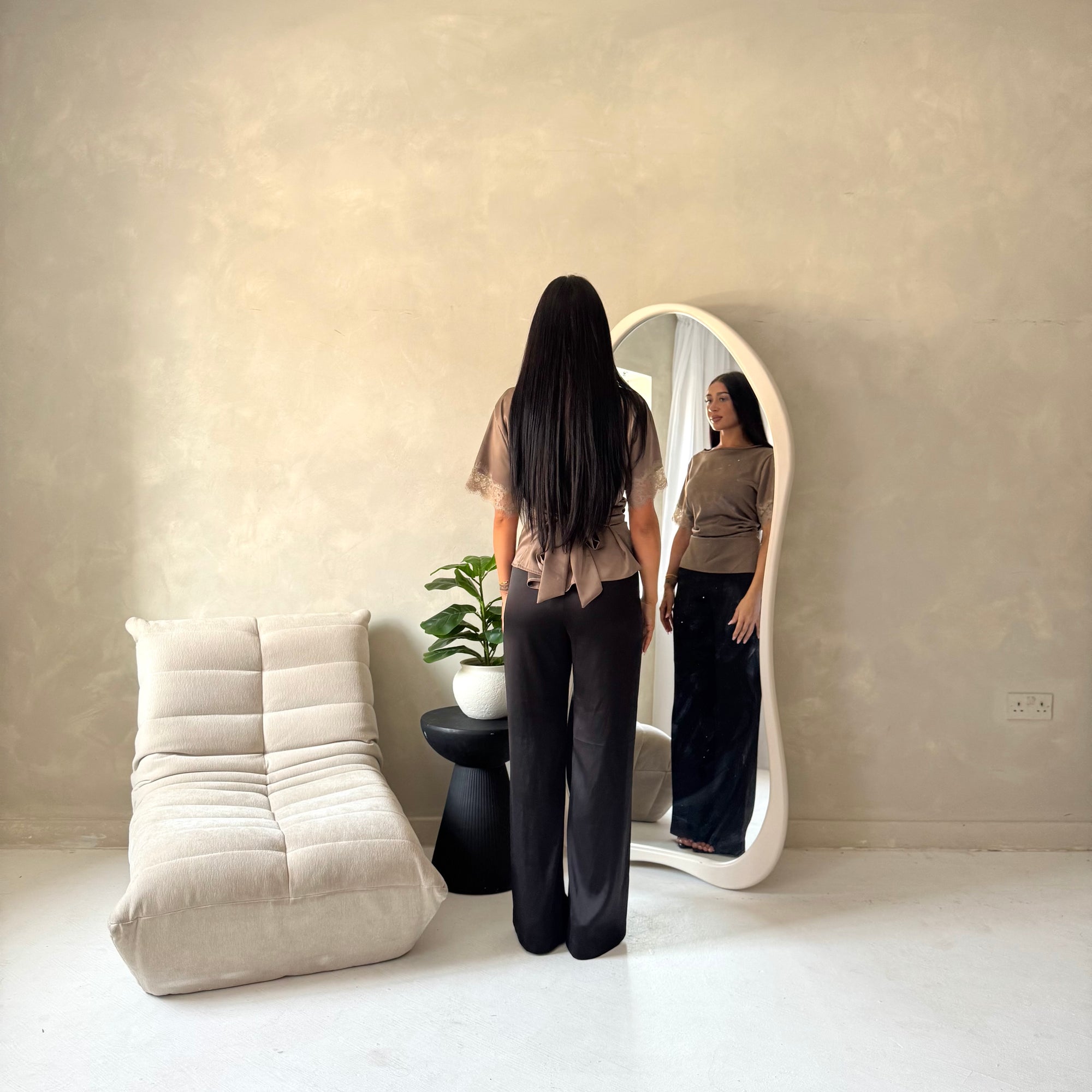 Rayna Mocha Summer Lace Detail Short Sleeve Tie Back Top