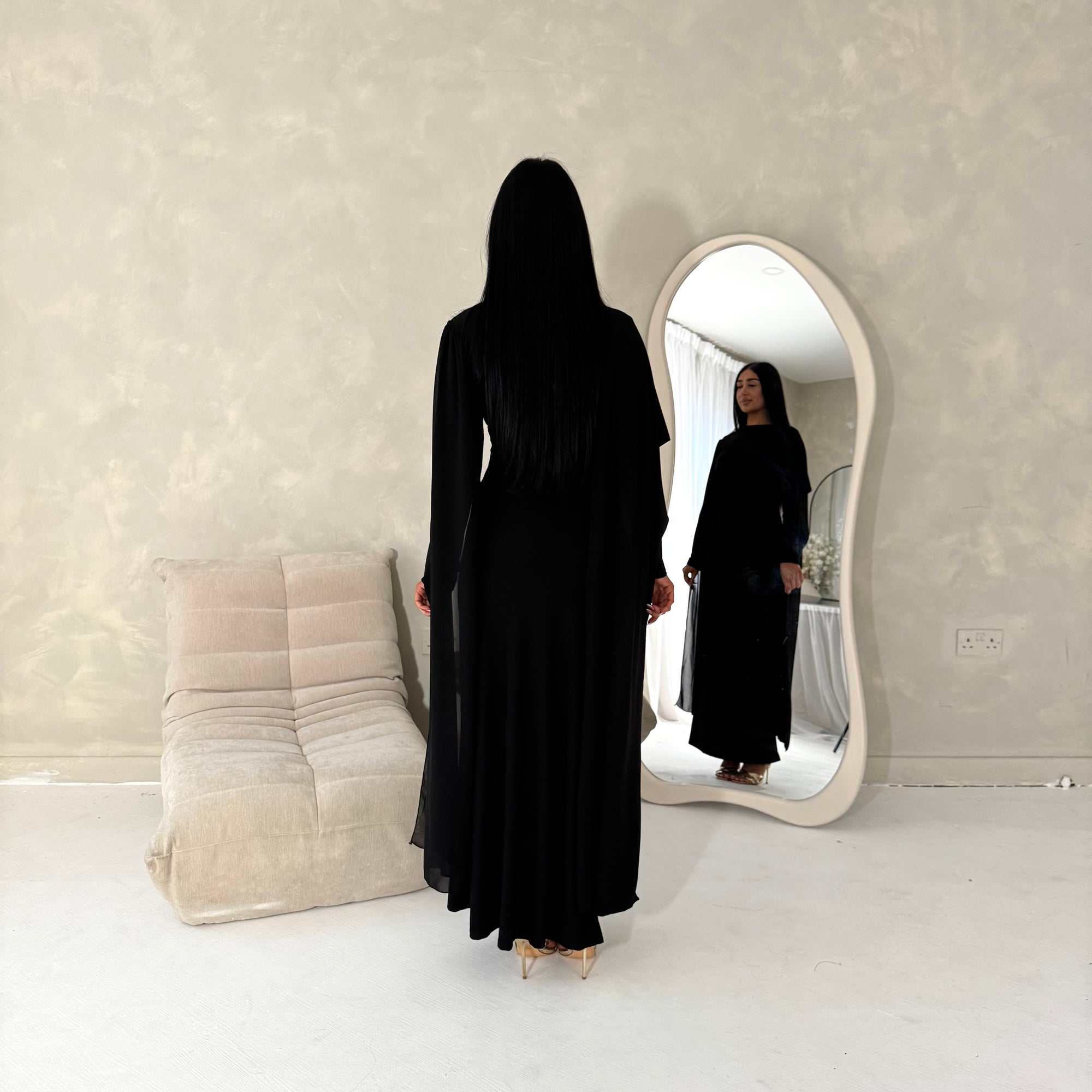 Nari Black Plain Waist Ruched Sleeve Cape Dress